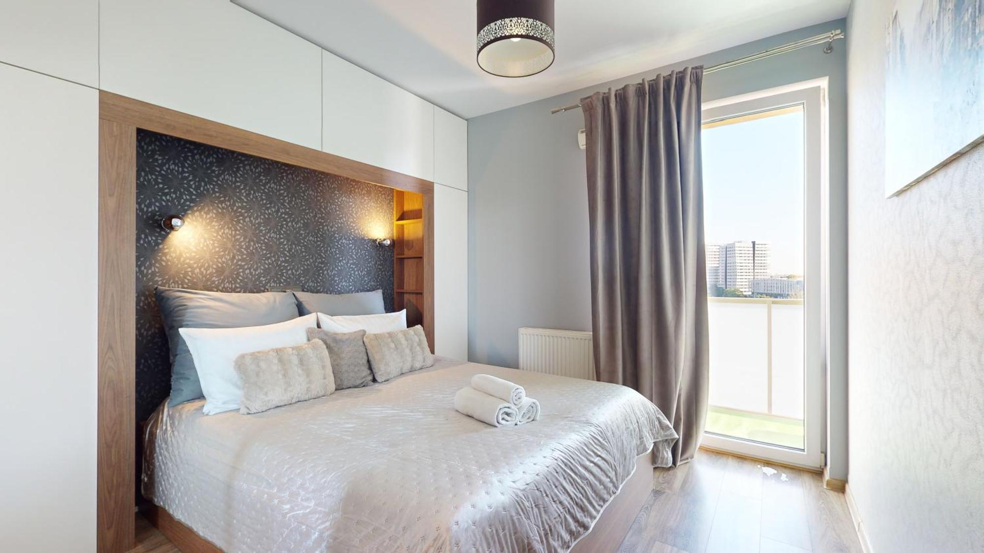 Apartment Dmowskiego Downtown By Wroapart Pl